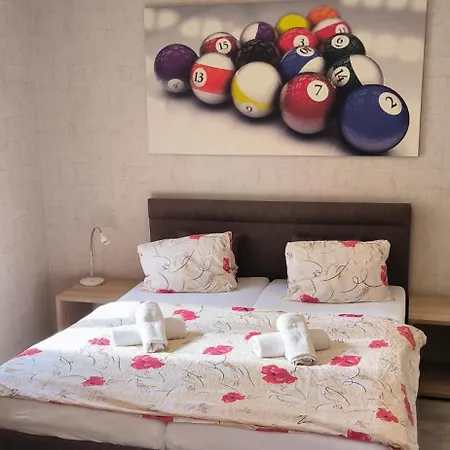 Rudolf Apartmán *